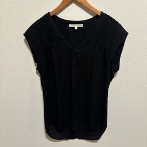 Daniel Rainn Black Pleated Women's Blouse